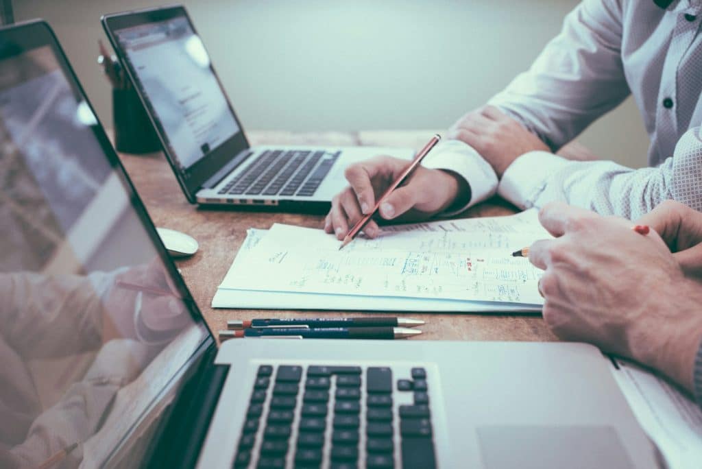 Les d&eacute;fis de la formation professionnelle dans les entreprises fran&ccedil;aises : une analyse du rapport du Conseil d’orientation pour l’emploi