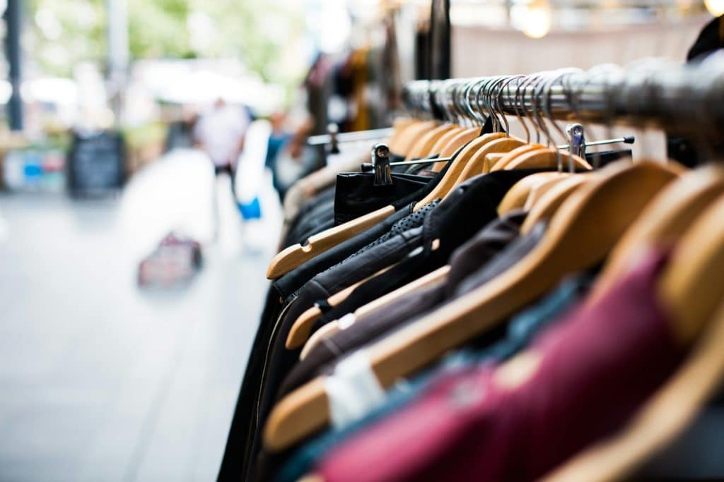 Les nouvelles tendances de l’&eacute;conomie circulaire dans l’industrie textile : vers un mod&egrave;le durable