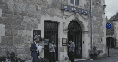 Credit Agricole Touraine Poitou offres bancaires et services financiers pour particuliers et professionnels de la r&eacute;gion