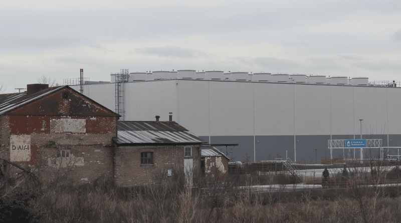 L&rsquo;industrie fran&ccedil;aise r&eacute;invente son paysage : d&eacute;clin des usines au profit des data centers