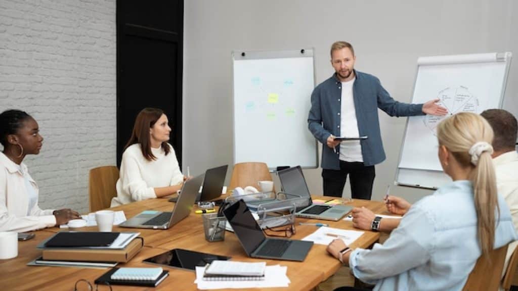 Top 4 des programmes de coaching de dirigeants &agrave; suivre cette ann&eacute;e