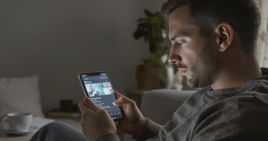 Droskop : pourquoi cette plateforme vid&eacute;o suscite des recherches croissantes