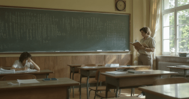 Les canicules &agrave; r&eacute;p&eacute;tition : un tournant d&eacute;cisif pour repenser l’&eacute;cole du XXe si&egrave;cle ?