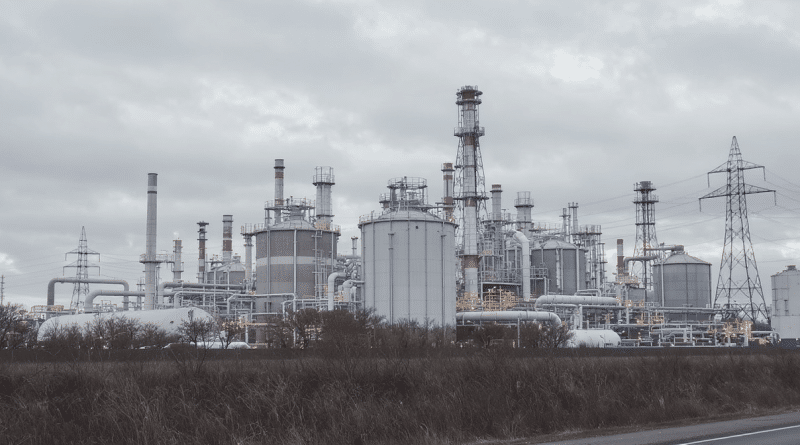 Crise &eacute;nerg&eacute;tique : l&rsquo;Europe peine encore &agrave; se lib&eacute;rer de sa d&eacute;pendance aux &eacute;nergies fossiles